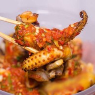 ลูกชิ้น+ปลาหมึกย่างน้ำจิ้มซีฟู้ด แม่เล็กหนองแขมสาขา(2)