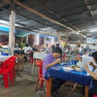 บรรยากาศ ข้าวต้มต้นสน ต้นมะม่วง (ข้าวต้มสนธยา)