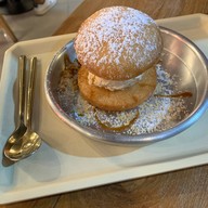 เมนูของร้าน ถ้วยถังไอติม บรรทัดทอง