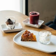 wwa cafe   Siam Square