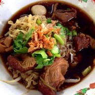 ตำยำ อาหารตามสั่งครัวลีลาวดี Lelawadee