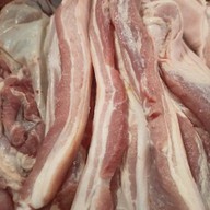 ร้านหมูเฮียขวัญ-เจ้เล็ก ตลาดไทย