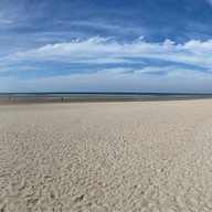 APSARA Beachfront Resort and Villa