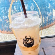 คำแพง สเตชั่น คาเฟ่