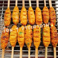 โอ้โหยำ คลองถนน