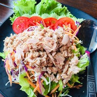 คำแพง สเตชั่น คาเฟ่