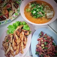 ลาบยโสเฮงเฮงปากพลี