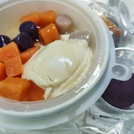 เมนูของร้าน YUN - Taiwanese Fusion Dessert Cafe Saintlouis 3