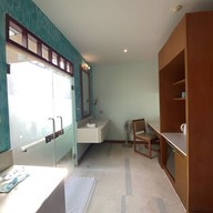 APSARA Beachfront Resort and Villa