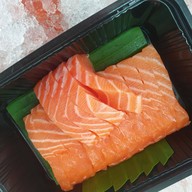 สเต๊กแฮปปี้ ลำลูกกา ค.6