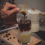 Charging cafe & Bakery