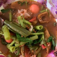 เย็นตาโฟเจ๊ใหญ่