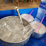 ส้มตำเปิดท้ายเจ๊เดือน นครปฐม