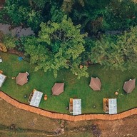 Comte’ de DuVieu ฆอมเท’ เดอ ดูวิว