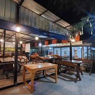 อิสานบ้านทุ่ง