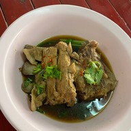 ก๋วยเตี๋ยวเด็กเส้น