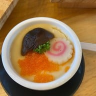 ข้าวปั้น ซูชิเฮ้าส์ (หน้าศาล) ข้าวปั้น ซูชิเฮ้าส์ (หน้าศาล)