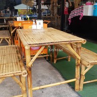ส้มตำเปิดท้ายเจ๊เดือน นครปฐม