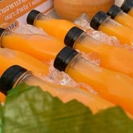 ORANGE ME NOW - ร้านน้ำส้มคุณนุ้ก (น้ำส้มคั้นสดมีเนื้อส้ม)