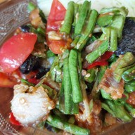 เมนูของร้าน กินใต้ต้น