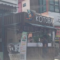 หน้าร้าน KOTOBA ชา กาแฟสด