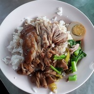 ป้าทินข้าวขาหมูอิสรภาพ11