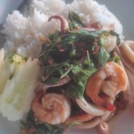 หมูกรอบแซ่บ ครูซ่าส์ ถนนเณรแก้ว (รับของไผ่ขวาง)