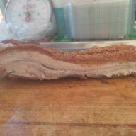 หมูกรอบแซ่บ ครูซ่าส์ ถนนเณรแก้ว (รับของไผ่ขวาง)