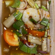 เมนูของร้าน เรื่ิองของยำ หมู่บ้านกลางเมืองสุขุมวิท77