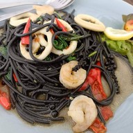 Hi Restaurant at Yasothon