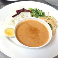 อร่อยเด็ด ผ่านฟ้า