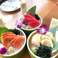 Uwajima อุวะจิมะ เลคฟร้อนท์