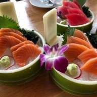 เมนูของร้าน Uwajima อุวะจิมะ เลคฟร้อนท์