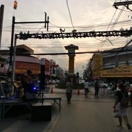 บรรยากาศ ถนนคนเดินไทหล่ม (อ.หล่มสัก จ.เพชรบูรณ์)