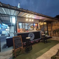 GM Coffee กาแฟสดบ้านลดา สามแยกตลาดนัดวัดเสด็จ