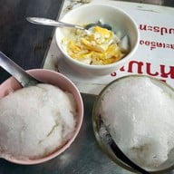 หมวย-หลี น้ำแข็งใส