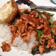 อาหารฮาล้าล ซาฟีนะห์ รสดี ( อาหารตามสั่ง)