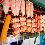 กระเพราพริกแห้งหน้าบ้าน