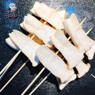 กระเพราพริกแห้งหน้าบ้าน