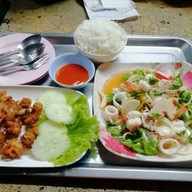 ครัวพอใจ&อีสานแซ่บ