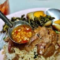เมนูของร้าน ข้าวขาหมูเฮียโอว