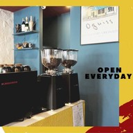 Oguiss Coffee Oguiss Coffee โอกิส คอฟฟี่ (รัชโยธิน)