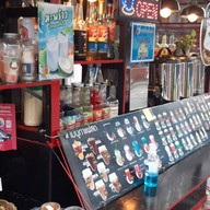 coffee  cat หมู่บ้านลานทอง