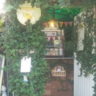 ครัวกะเพรา & กาแฟสด