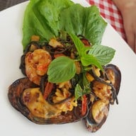 One Garage Steaks And Cafe