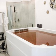 Restcape SPA By The Square