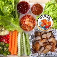 แซลมอนดอง ทะเลดองพัทยา 한국 음식