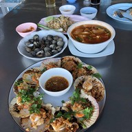 เมนูของร้าน ครัวเคียงคลื่น