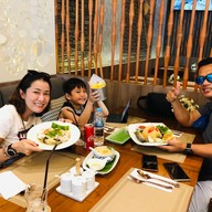 บรรยากาศ Durian and More Halal Thai Restaurant