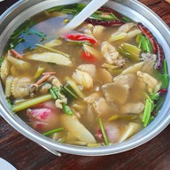 ครัววิวน้ำ 90